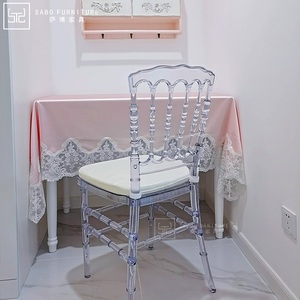 Sedia Napoleone Trasparente Nera in Resina, Sedia per Banchetti per Matrimoni ed Eventi, Sedie in Acrilico Trasparente per Hotel - Product Image 6