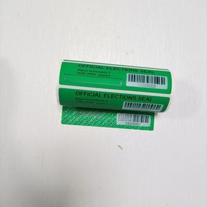 สติกเกอร์กันปลอมแบบไม่มีคราบกาว สีเขียว สำหรับสั่งซื้อจำนวนมาก ป้ายความปลอดภัยกันน้ำ พร้อมหมายเลขซีเรียล ฉลาก PET สำหรับบรรจุภัณฑ์ - Product Image 2