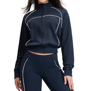 Ensemble sport et loisirs grande taille pour femmes, veste à col montant zippée et short de yoga ajusté, séchage rapide, coupe-vent pour la course à pied et le fitness - Product Image 5