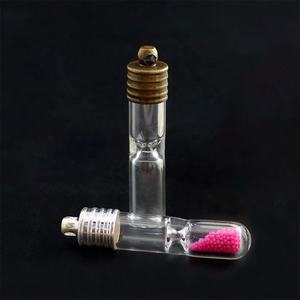 Tube de verre Bouteille de <span class=keywords><strong>sablier</strong></span> Pendentif de bouteille de sable Les accessoires de bricolage peuvent être remplis de cendres de sable lumineuses - Product Image 1