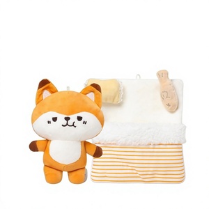 Divertido, Acogedor y Tranquilo Juguete de Peluche de Zorro y Perezoso de Dreamland, Almohada de Poliéster para Dormir, Compañero de Peluche - Product Image 1