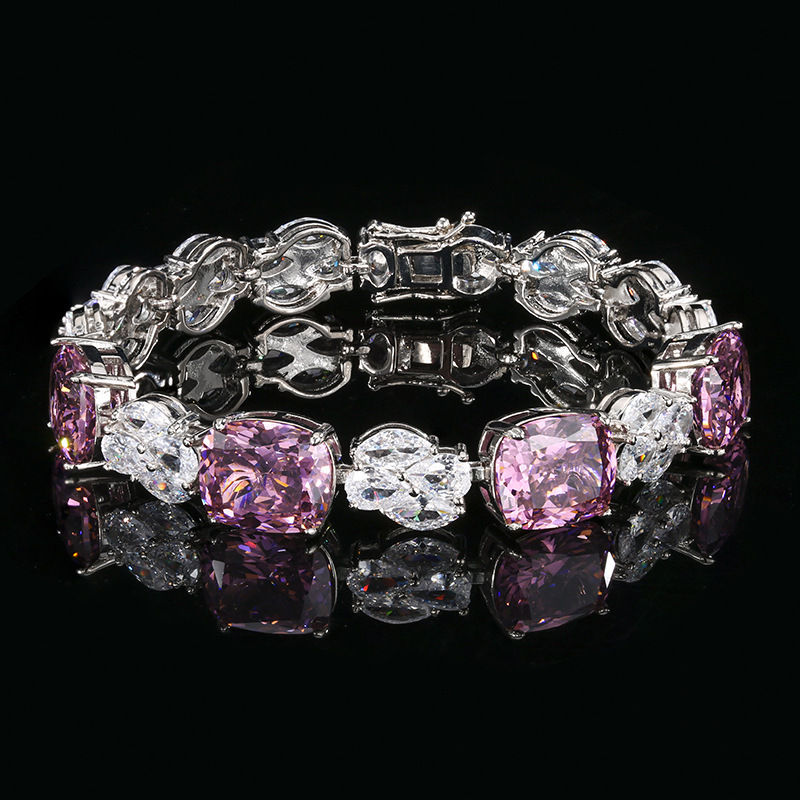 Bird's Nest Cut Dry Rose Bracelet