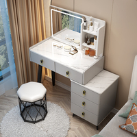 Coiffeuse intégrée moderne et minimaliste de luxe léger avec miroir et éclairage, nouvelle table de maquillage compacte pour chambre à coucher