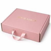 Boîte d'expédition en carton ondulé rose personnalisée avec poignée en ruban, logo en feuille d'or, emballage cadeau recyclable pour cosmétiques, chaussures, chapeaux