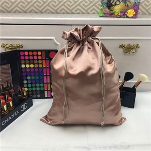 Sacs cadeaux en soie, pochettes en satin à cordon, sacs de rangement de luxe pour bijoux, cosmétiques, maquillage, téléphones portables, chaussures, emballages pour entreprises - Product Image 5