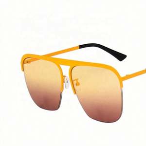 Gafas de Sol Cuadradas Extra Grandes de Metal para Mujer, Estilo Vintage, con Marco Grande y Lentes Degradadas, Protección UV400, Novedad 2021 - Product Image 3