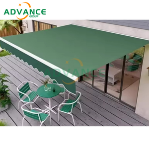 Housse de patio élégante pour cassette enroulable avec finition givrée et pieds réglables pour pergola de cour et lieu de mariage en plein air - Product Image 1