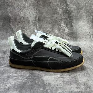 รองเท้าลำลองดีไซน์เนอร์ที่มีการตกแต่งแบบแพทช์เวิร์คและดีไซน์สีตัดกัน เหมาะสำหรับทั้งผู้ชายและผู้หญิงในกิจกรรมกลางแจ้ง - Product Image 5