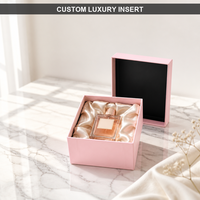 Boîte cadeau rigide carrée rose clair personnalisée avec logo pour emballage de luxe de bijoux, bougies, parfums et cosmétiques