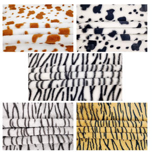 针织锦缎面料 100% 涤纶 抽象几何图案 10m 库存 耐磨 用于服装 包袋 玩具 长毛绒 - Product Image 3