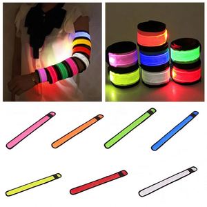 Bracelet LED Lumineux Sportif à Velcro pour Concerts, Fêtes et Bars avec Effet Lumineux – Accessoire de Fête - Product Image 2
