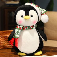 Jouets en peluche à succès, poupée en peluche pingouin de Noël, jouet en peluche doux et mignon avec écharpe et chapeau, cadeau transfrontalier pour la décoration de fête