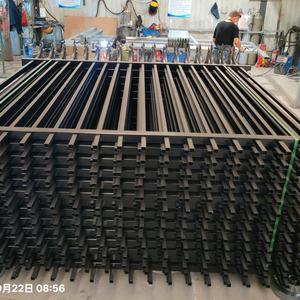 Pannello per Recinzione in Acciaio Zincato Antiruggine a Prezzo Competitivo, Barriera di Sicurezza Moderna per Giardino, Recinzione Impermeabile - Product Image 4