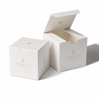 Boîtes en carton blanc personnalisées à bas prix, en gros, avec gaufrage, recyclables et durables, emballage en carton pliable pour cadeaux et artisanat