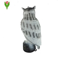 Décoration de hibou de jardin imperméable en plastique pour effrayer les oiseaux