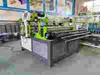 Machine intégrée de nivellement et de découpe à grande vitesse, entraînée par un servomoteur, pour le redressement et le cisaillement de bobines d'acier, certifiée CE