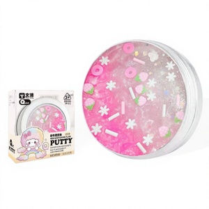Slime Rosa Brillante con Cristales y Dijes de Copo de Nieve y Donut de Fresa, Juguete Sensorial Antiestrés - Product Image 2
