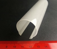 Tube diffuseur LED en PC, extrudé, 93 % de transmittance, taille/profil personnalisés pour tube lumineux LED, certifié ISO9001, OEM, garantie 5 ans