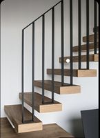 Escalier flottant compact pour loft, gain de place, mural, à marches ouvertes
