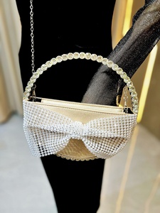 Sac à main de soirée demi-lune scintillant pour femme 2026 avec nœud, strass et paillettes, pochette à bandoulière chaîne et anse en anneau en PU - Product Image 4