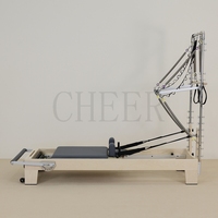 Reformer avec demi-tourneuse en bois d'érable pour équipement de fitness à domicile, idéal pour l'entraînement de renforcement du tronc