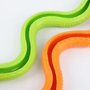 <span class=keywords><strong>Juguetes</strong></span> de Masticación <span class=keywords><strong>para</strong></span> Mascotas con Diseño Ecológico Único en Forma de Serpiente con Sonido - Product Image 2