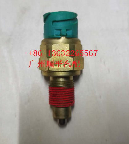 専用出品 5222888240 52228-88240 UDクエスタートランスミッション