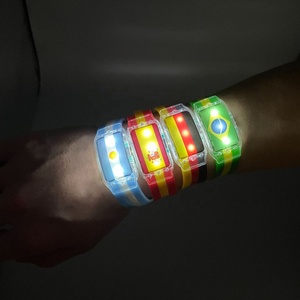 Pulseras de Silicona con Luces LED, Personalizadas con la Bandera del País, Pulsera Luminosa para Conciertos, Personalizable con la Bandera Nacional - Product Image 2
