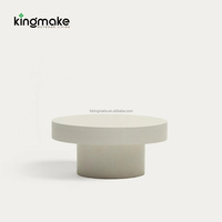 Ensemble de meubles d'extérieur élégants, différentes tailles, table de jardin, tables basses modernes en béton pour patio, hôtel, salon