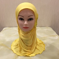 Hijab arabe musulman personnalisé 2-7 ans enfants bébé fille deux fleurs polyester couleur unie Hijab