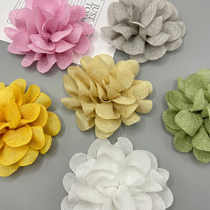 Fleur de camélia préformée 11 cm en tissu, accessoires de bijouterie DIY pour fleurs en tissu faites à la main - Product Image 3