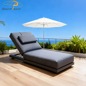 Lettini Prendisole Moderni per Villa e Terrazza, Arredo Esterno Pieghevole in Alluminio, Sdraio di Lusso per Piscina - Product Image 1