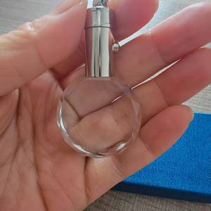 Wholesale Customizable Glass LED Light <b>Keychain</b> with Laser Engraved Logo Luminous Crystal Design Unique <b>Personality</b> Gift - Product Image 2