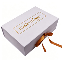 Boîte cadeau en carton pliable de luxe pour vêtements, logo personnalisé imprimé, fermeture magnétique rigide, boîte en papier pour vêtements en gros