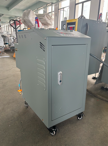 Conception verticale d'utilisation industrielle de chaudière <span class=keywords><strong>à</strong></span> vapeur automatique professionnelle de 6kW pour l'élimination des rides de chapeau de nettoyage <span class=keywords><strong>à</strong></span> sec de blanchisserie 220V/380V - Product Image 5