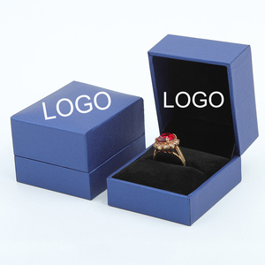 Ensemble de boîtes d'emballage de bijoux de luxe avec logo personnalisé pour les achats de bijoux, boîte cadeau - Product Image 2