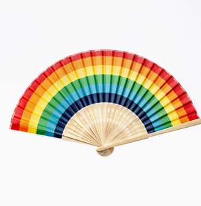 Abanico Plegable de Bambú y Tela de Seda con Diseño de Arcoíris, Ideal para Bodas y Uso Doméstico - Product Image 4
