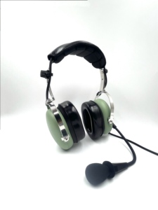 Casque d'aviation de qualité supérieure avec suppression du bruit ambiant, serre-tête réglable et prise unique U174/U pour usage civil - Product Image 3