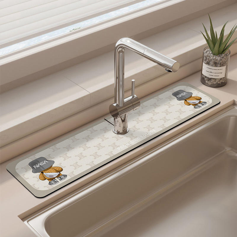 Niño pequeño - Caqui