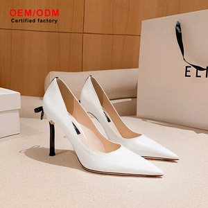 Escarpins élégants en cuir de vachette à <span class=keywords><strong>bout</strong></span> <span class=keywords><strong>pointu</strong></span> pour <span class=keywords><strong>femme</strong></span>, faits main, nouvelle collection printemps, <span class=keywords><strong>talon</strong></span> fin, coupe basse, avec nœud décoratif, personnalisables OEM - Product Image 2