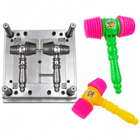 Moule d'injection plastique personnalisé pour jouet marteau, moule de haute précision pour la fabrication de jouets pour enfants