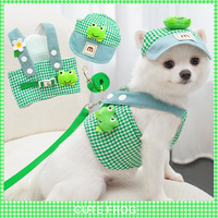 Harnais et laisse en tissu maille avec motif grenouille mignonne et chapeau assorti pour promenades estivales avec chien – Ajustable et respirant