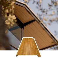 Panneau de plafond métallique moderne en alliage d'aluminium à motif grain de bois en forme de G, fixation par crochet, design 3D pour bureaux, écoles et appartements