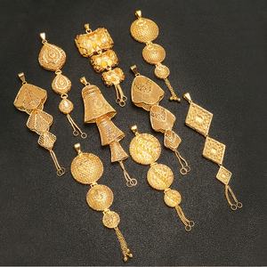 Pendentif de mariage carré sur mesure plaqué or 24K 18K, bijoux en laiton tendance avec zircon pour enfants - Product Image 1