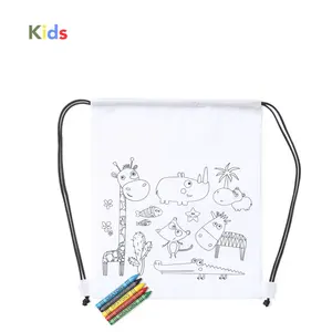 Zaino TNT da colorare - Gadget personalizzati - Product Image 1