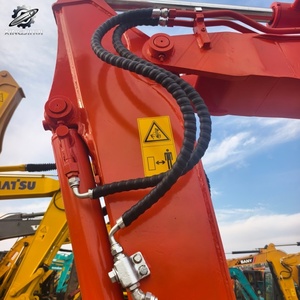 Mini-excavatrices d'occasion Doosan DX60 pour travaux de jardinage, d'agriculture et d'aménagement paysager, excavatrices sur chenilles d'occasion de 6 tonnes pour Doosan. - Product Image 6