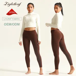 Light leaf Oem Cool Style Plain Frauen Slim Fit Enge Langarm Gym Tops Benutzer definierte Fitness Sport Outwear Yoga Zipper Jacken