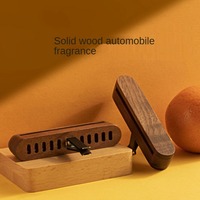 Rafraîchisseur d'air pour évent de voiture en bois stocké avec logo personnalisé Bâtonnets de parfum pour voiture Humidificateur Diffuseur d'arômes Clip de désodorisant