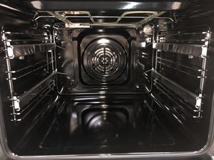 <span class=keywords><strong>Four</strong></span> de cuisson du pain simple Hornos électrique OEM famille d'acier inoxydable 80L construit dans le <span class=keywords><strong>four</strong></span> pyrolytique autonettoyant de grande capacité 600mm - Product Image 3