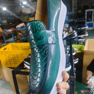 Mocasines de Cuero Genuino para Hombre, Punta Redonda, Sin Cordones, Cómodos, Entresuela de EVA, Suela de Goma, para Todas las Temporadas, Color Sólido, Decorados con Hebilla - Product Image 1